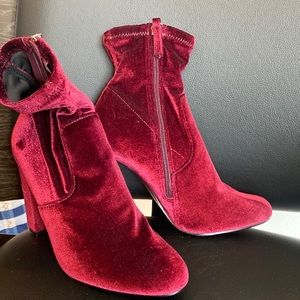 Steve Madden EDIT 6.5